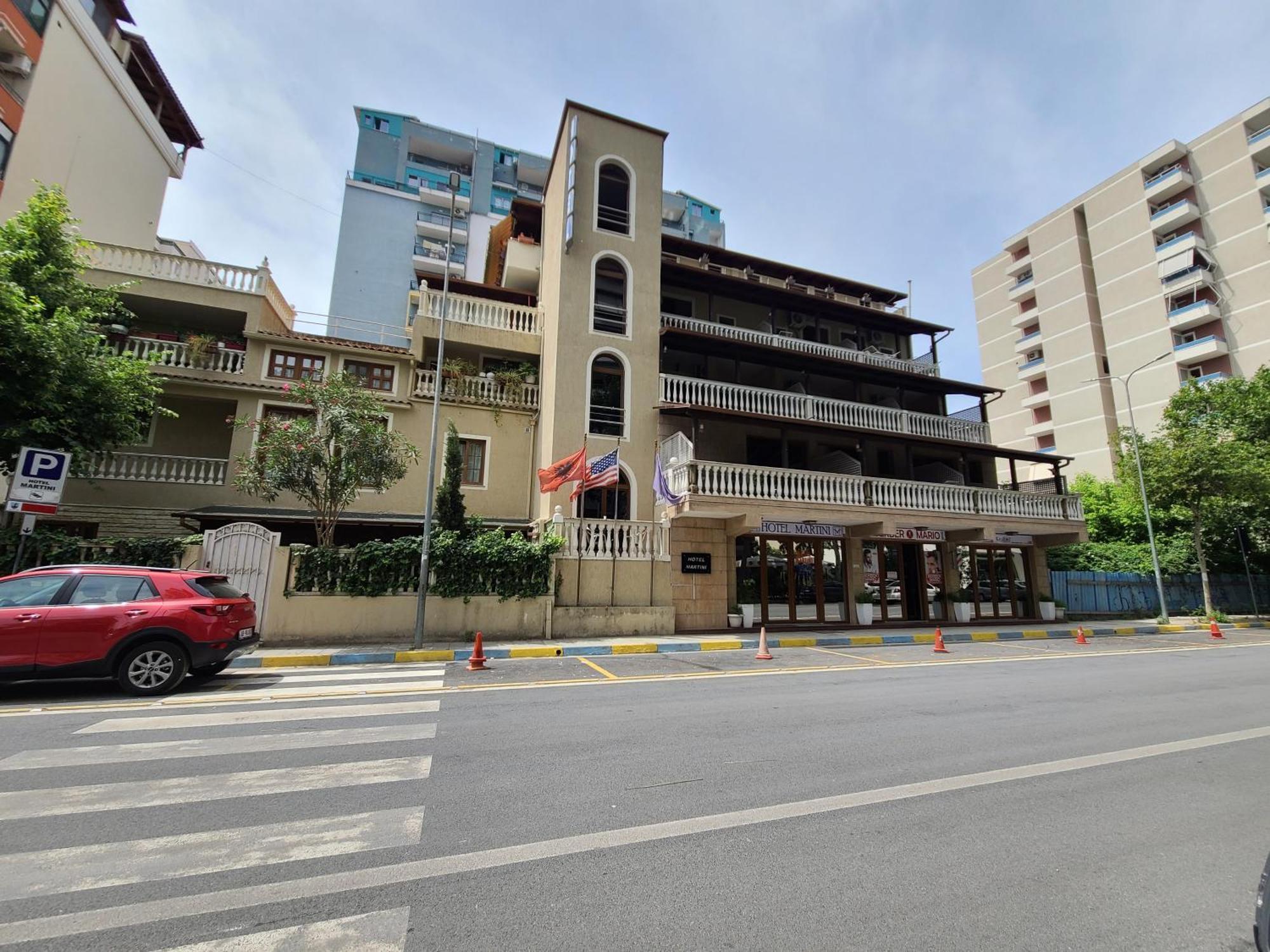 Hotel Martini Vlorë Exterior foto