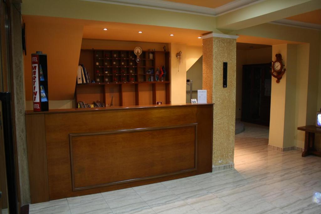 Hotel Martini Vlorë Exterior foto